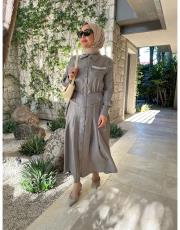 cep detayı taşlı piliseli elbise vizon 3